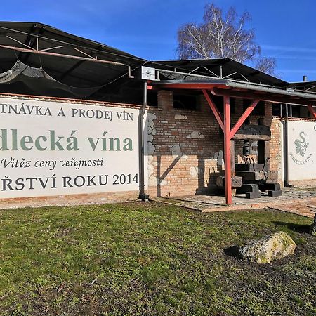 Penzion Sedlecká vína Sedlec  Exteriér fotografie