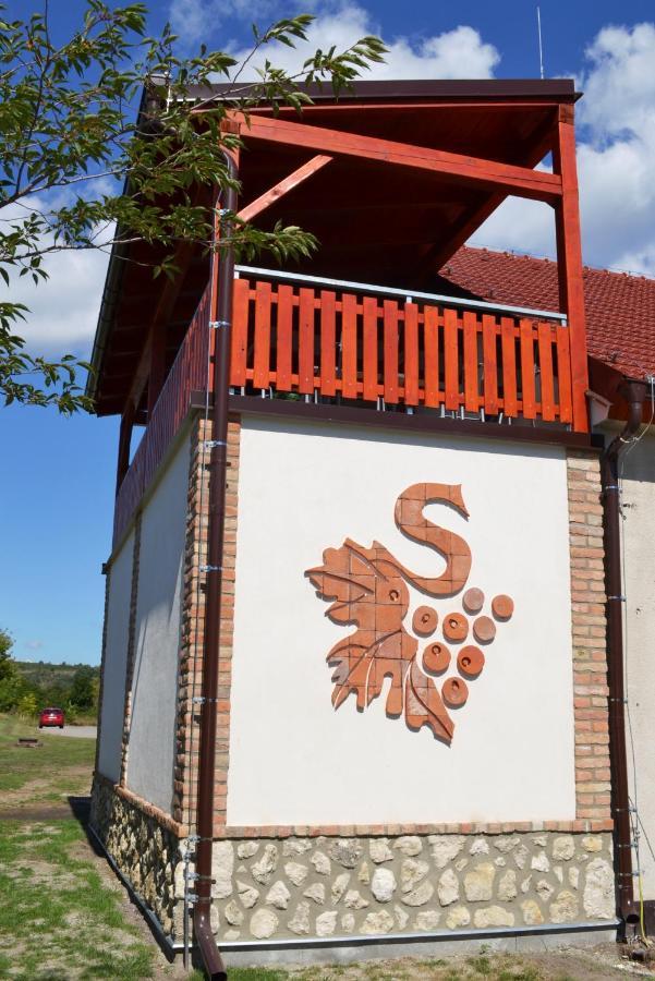 Penzion Sedlecká vína Sedlec  Exteriér fotografie